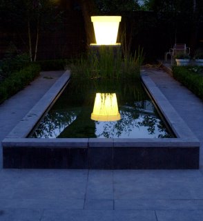 Bloom! POT Blumentopf beleuchtet - mit Spiegelbild