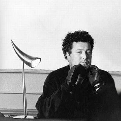 ARA Tischleuchte