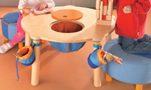 HABA Beuteltisch und Hocker, Hersteller HABA, Design von HABA