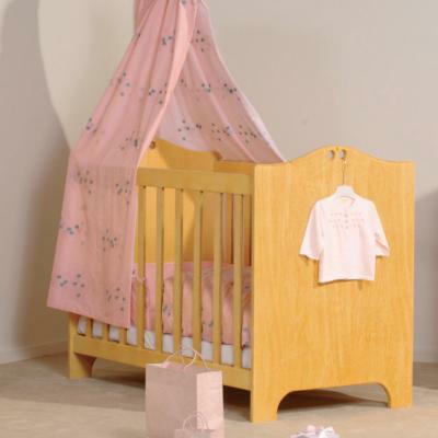 Babybett TR�UMGUT