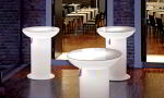 Lounge UP Stehtisch, Hersteller moree, Design von moree