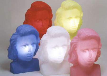 MARILYN B�ste beleuchtet