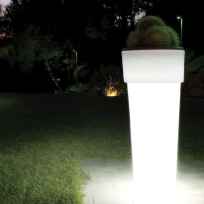 PISA LIGHT Pflanzgef�� beleuchtet