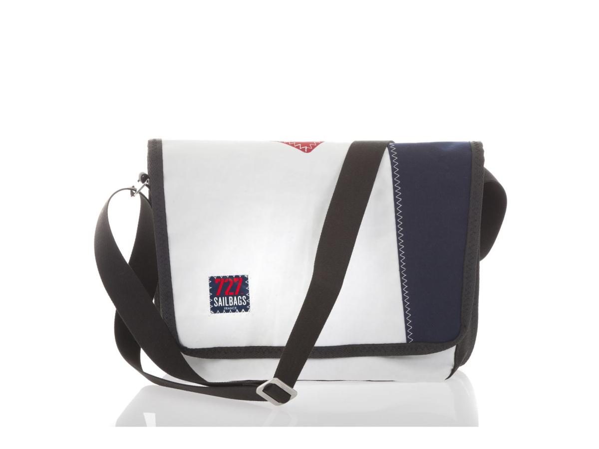 Harry Schultertasche Dacron, Blue Navy, No 5 Red, Vorderseite