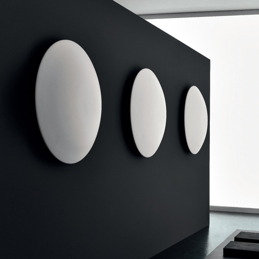 Antrax Design-Heizkörper MOON in einer Reihe von Antrax Antrax Design-Heizkörper MOON in einer Reihe
