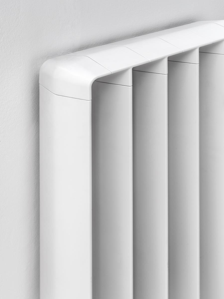 Antrax Design-Heizkrper GHISA vertikal in der Farbe Bianco Opaco, Breite 36 cm (5 Elemente)