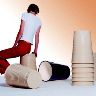 Qoffee-Stool von Artificial Qoffee-Stool