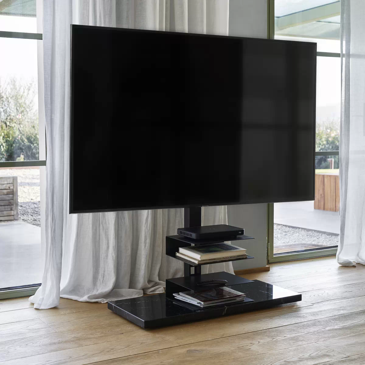 PTOLOMEO TV Smart in einer schönen Ambiente von OpinionCIATTI PTOLOMEO TV Smart in einer schönen Ambiente