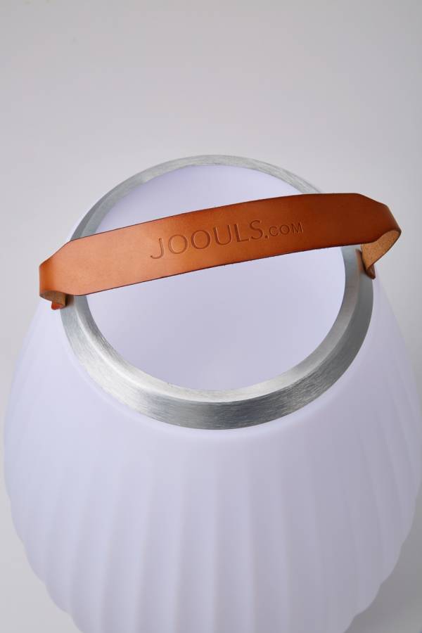 JOOULY Weinkühler / Bluetooth-Lautsprecher mit Ledergriff von JOOULS JOOULY Weinkühler / Bluetooth-Lautsprecher mit Ledergriff