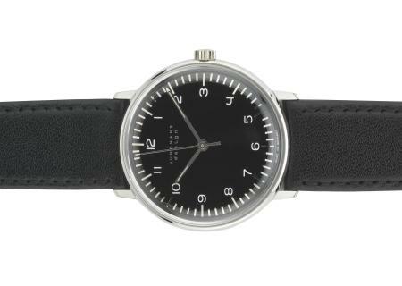 Max Bill Armbanduhr 1962 mechanisch Zahlenblatt schwarz / Leder schwarz von Junghans Max Bill Armbanduhr 1962 mechanisch Zahlenblatt schwarz / Leder schwarz