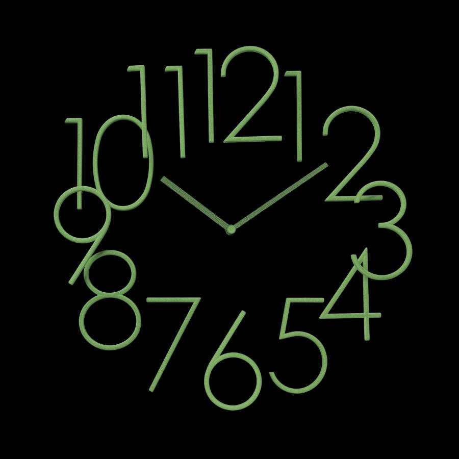 Glow in the Dark Wanduhr, leuchtet in der Nacht grün von MoMA Glow in the Dark Wanduhr, leuchtet in der Nacht grün