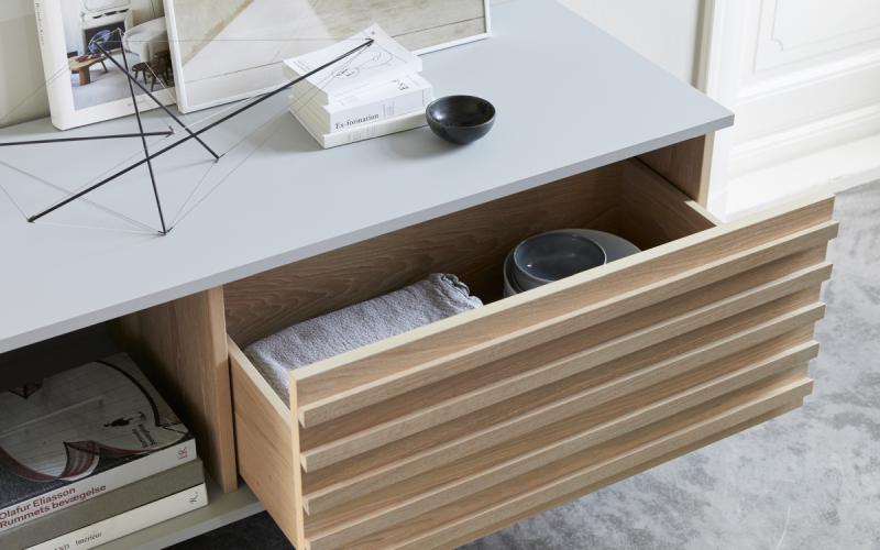 HARRI Sideboard mit Fronten in Eiche, auch in der Schublade