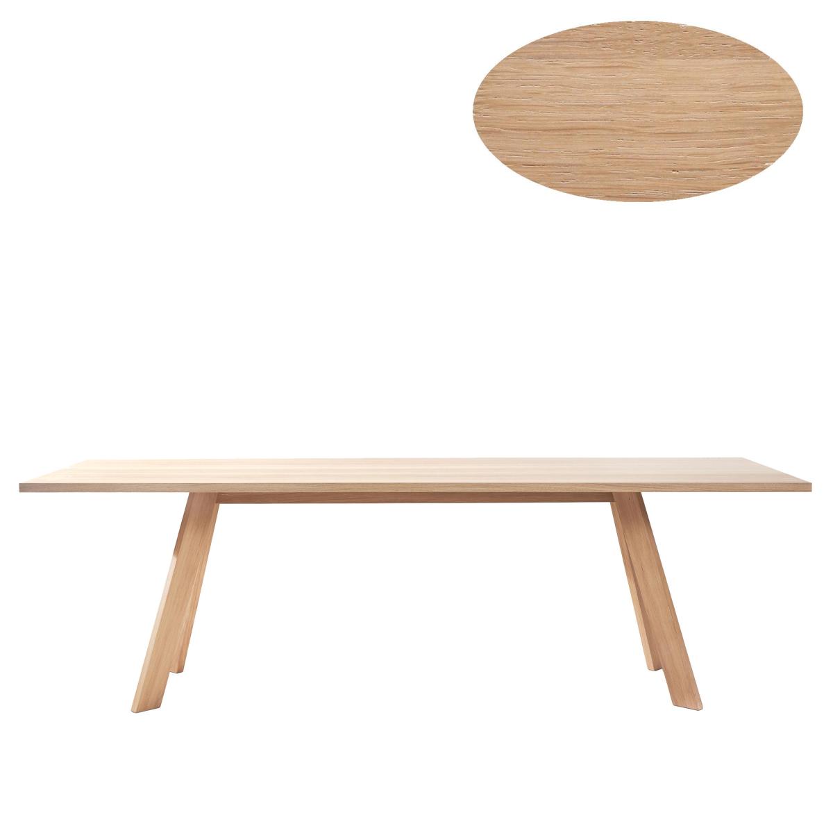 TOSH Tisch oval Ausführung nach Wunsch von more TOSH Tisch oval Ausführung nach Wunsch