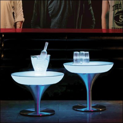 Lounge M 45 beleuchteter Couchtisch von moree Lounge M 45 beleuchteter Couchtisch