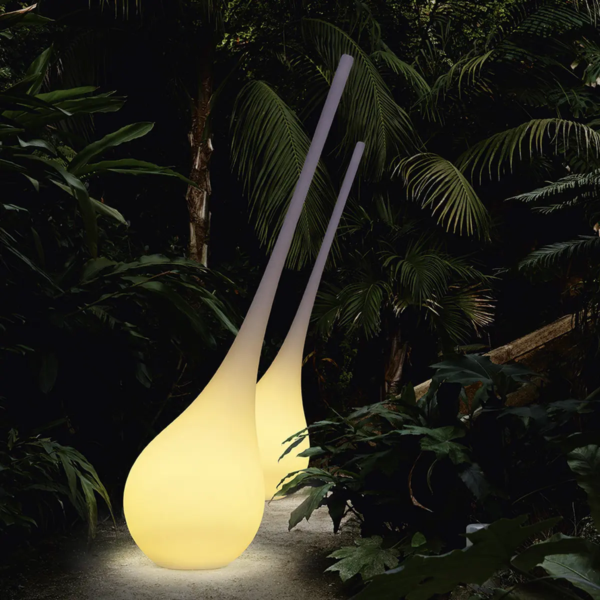 AMPOULE Standleuchte und Vase