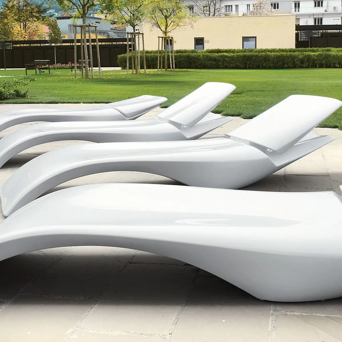 ZOE Sonnenliege mehrere in Weiss