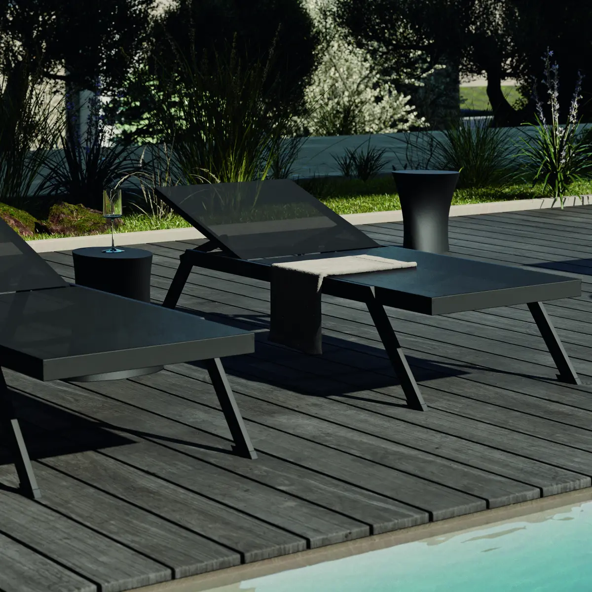 MAJA Sonnenliege 2 mal in Schwarz Ambientebild