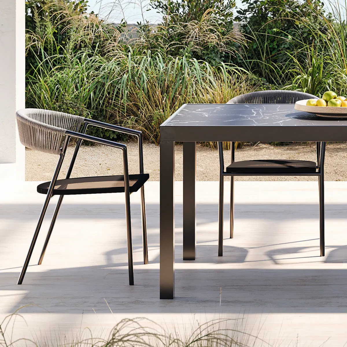 MAJA Stuhl 2 mal in Schwarz Ambientebild