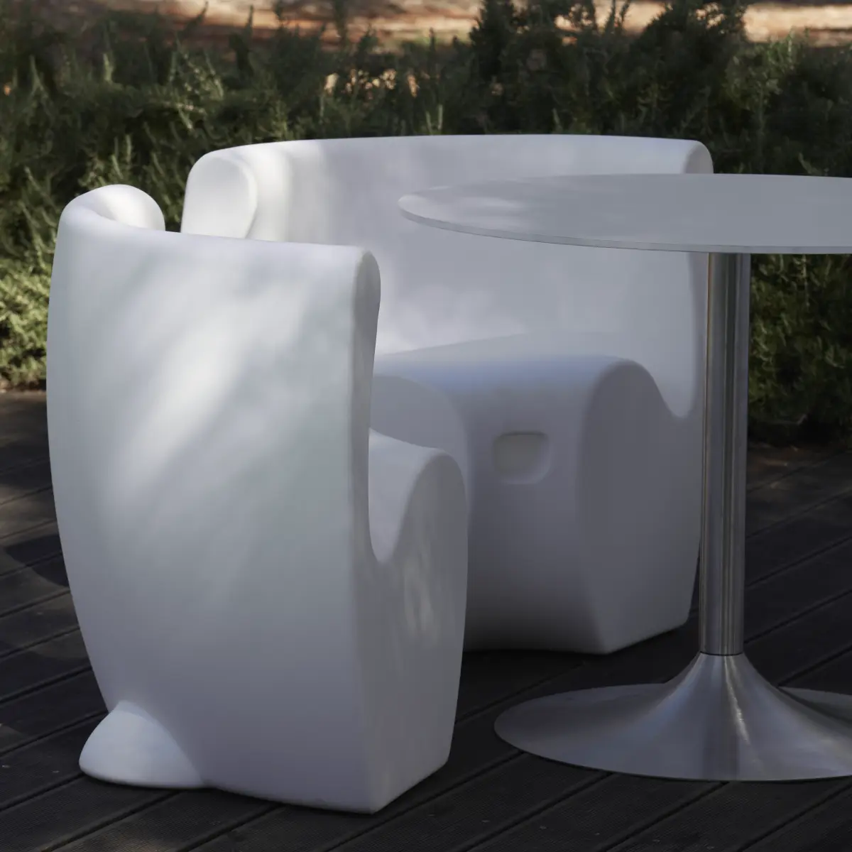 COMMUNITY 4 Lounge Modul 2 mal RHONDA Stuhl Nahaufnahme