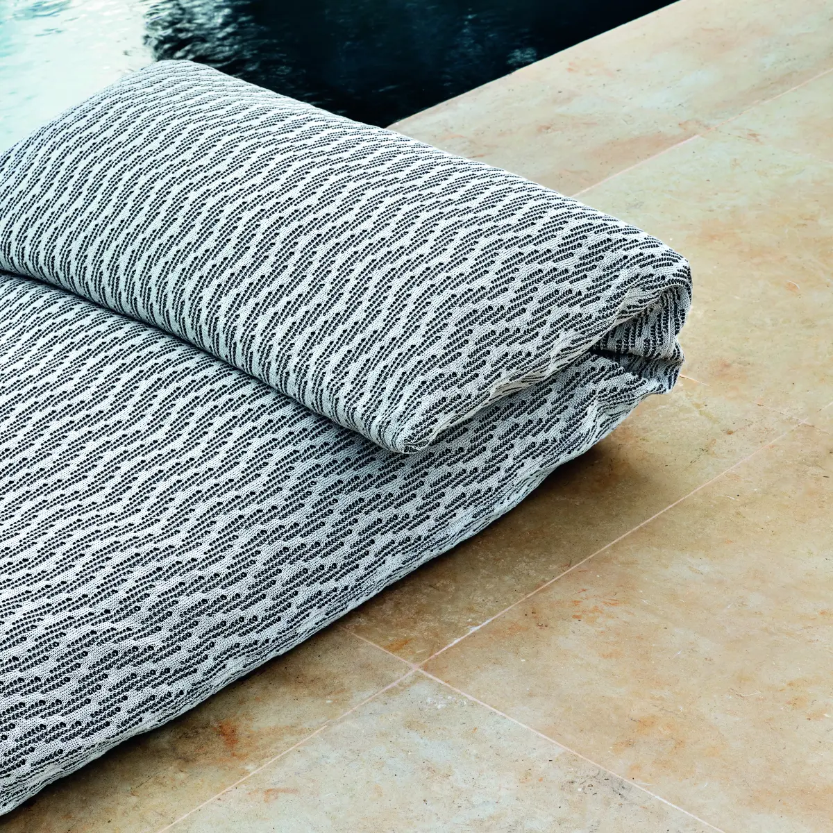 WAVE BED Sonnenliege Klein