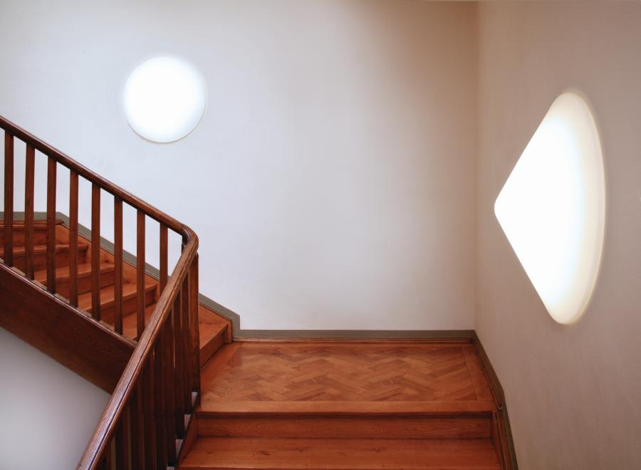 CAO MAO Wand-/Deckenleuchte von next Design CAO MAO Wand-/Deckenleuchte