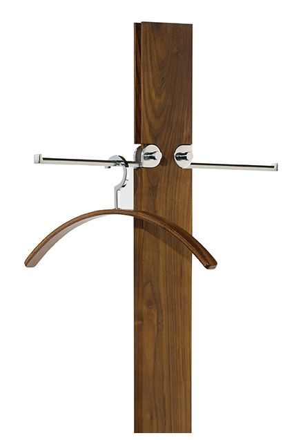 ONTARIO Standgarderobe nussbaum, beide Klaphaken von pieperconcept ONTARIO Standgarderobe nussbaum, beide Klaphaken