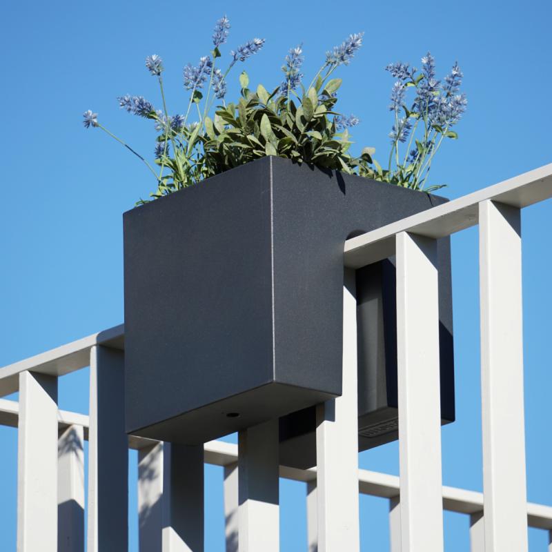 STECKLING CUBE Balkon Pflanzgefäß in graphit anthrazit von rephorm STECKLING CUBE Balkon Pflanzgefäß in graphit anthrazit