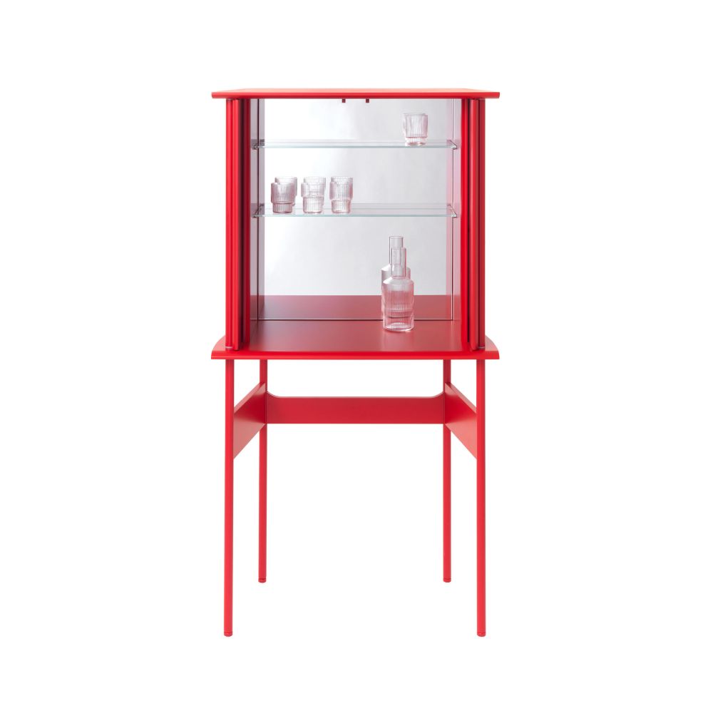 GUARD Barschrank in Akzentfarbe rot matt lackiert, mit Spiegel, Glasböden und LED-Beleuchtung von schönbuch GUARD Barschrank in Akzentfarbe rot matt lackiert, mit Spiegel, Glasböden und LED-Beleuchtung