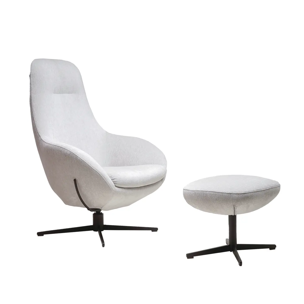 Aktionsmodell MANIRA Sessel und Hocker in lichtgrau von signet Aktionsmodell MANIRA Sessel und Hocker in lichtgrau