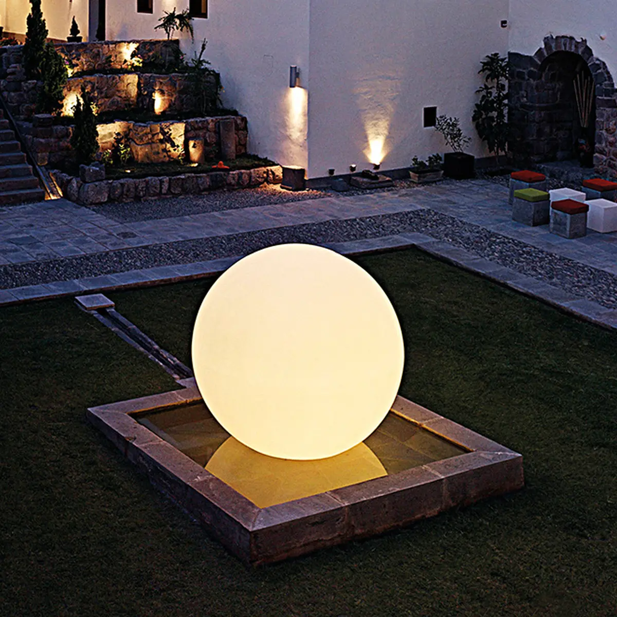 GLOBO Leuchtkugel Outdoor von Slide Design GLOBO Leuchtkugel Outdoor