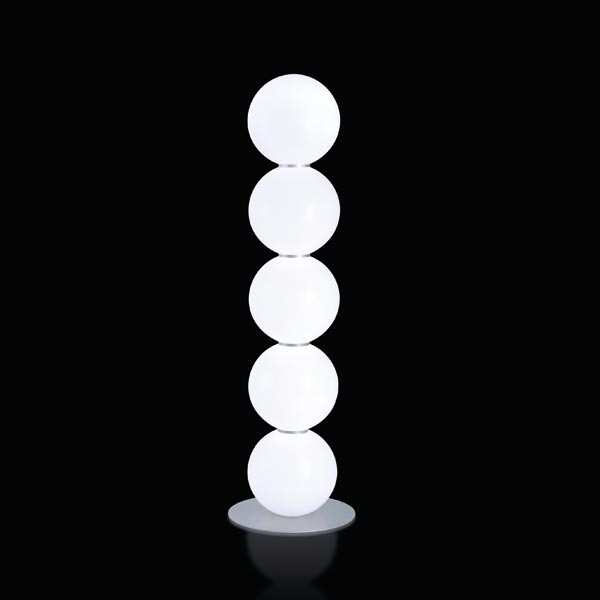 PEARL Stehleuchte mit GLOBO Kugeln, LED-Daylight von Slide Design PEARL Stehleuchte mit GLOBO Kugeln, LED-Daylight