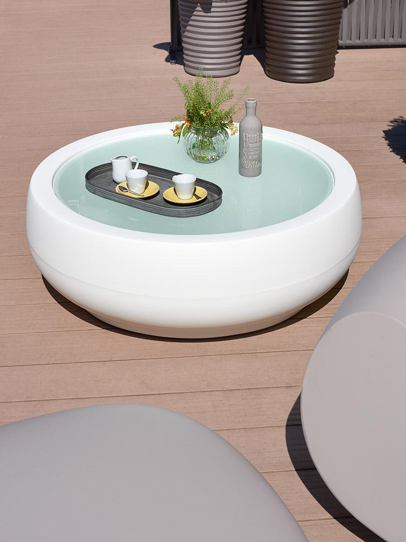 CHUBBY Couchtisch beleuchtet von Slide Design CHUBBY Couchtisch beleuchtet