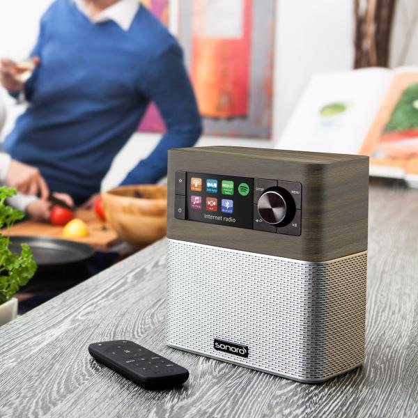 sonoro STREAM Internetradio, Mooreiche Dekor und silber von sonoro sonoro STREAM Internetradio, Mooreiche Dekor und silber