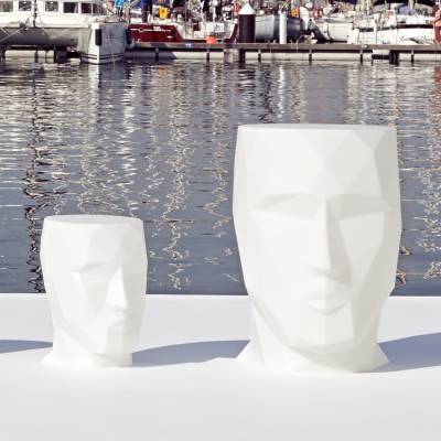 ADAN beleuchteter Hocker von VONDOM ADAN beleuchteter Hocker