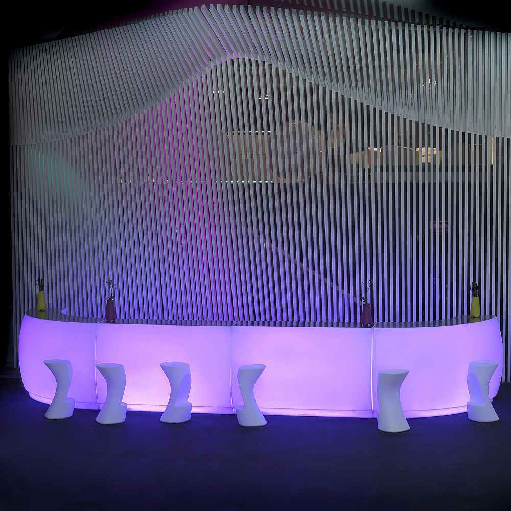 FIESTA Bartheke gerade und gebogen mit LED RGB Beleuchtung