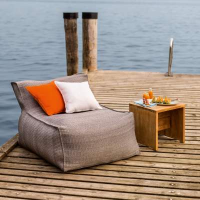 CHILL Hocker groß, silbergrau von Weishäupl CHILL Hocker groß, silbergrau