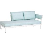 MINU Sofa 3-sitzig mit 1x Armlehne und 2 Kissen, Gestell und Bezug nach Kundenwunsch MINU Sofa 3-sitzig mit 1x Armlehne und 2 Kissen, Gestell und Bezug nach Kundenwunsch